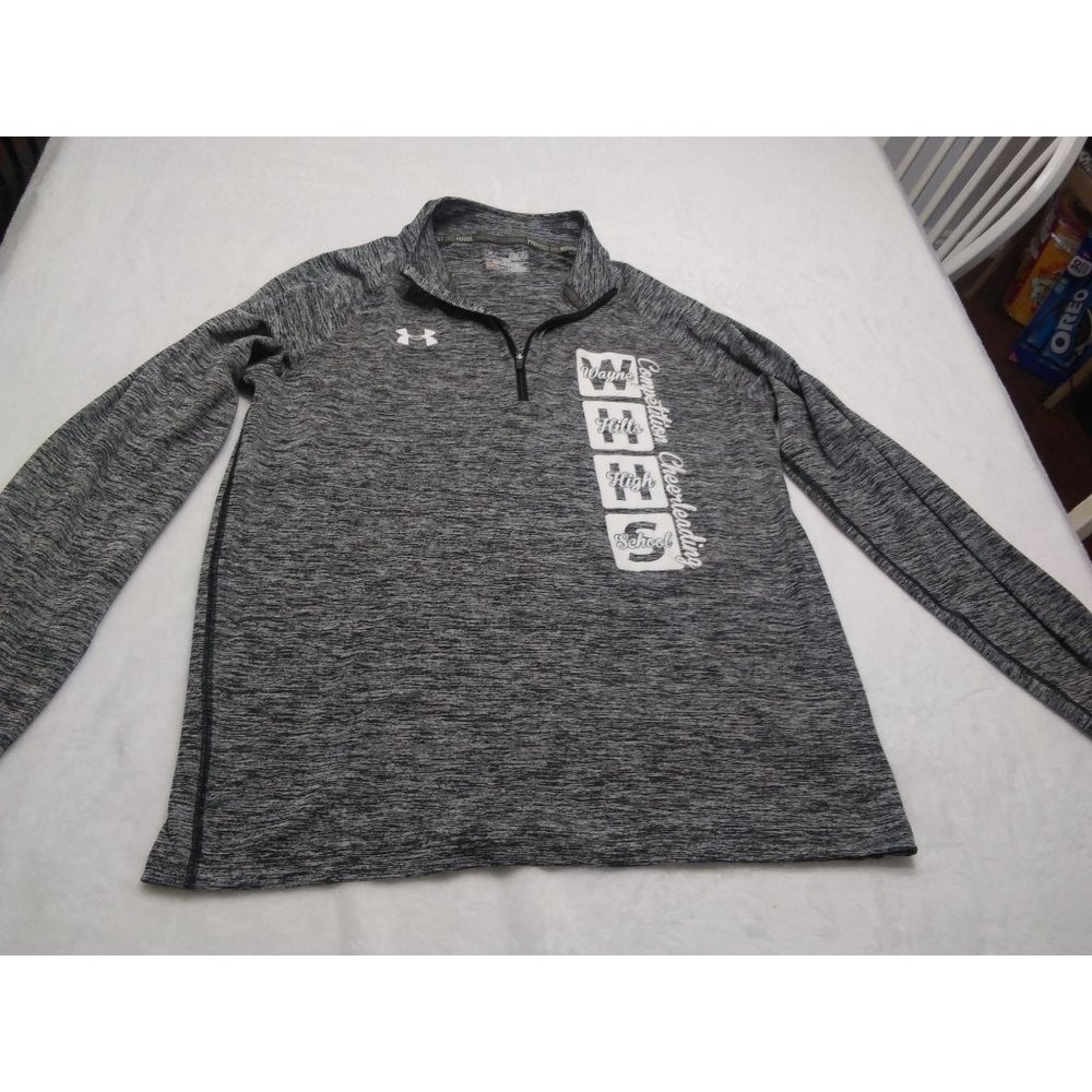 Under Armour Womans Loose light weight jacket size Med